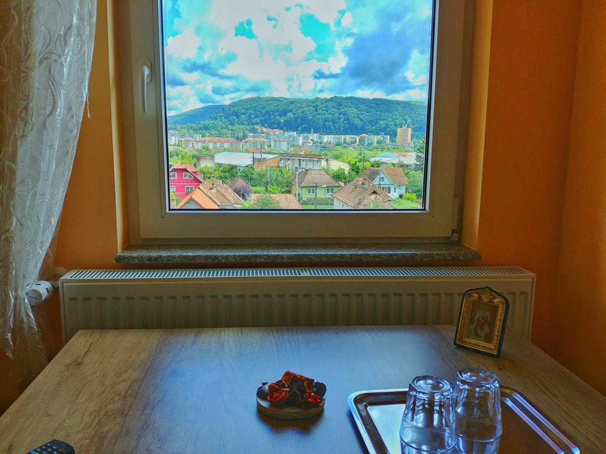 Отель Casa Adam Сигишоара Экстерьер фото